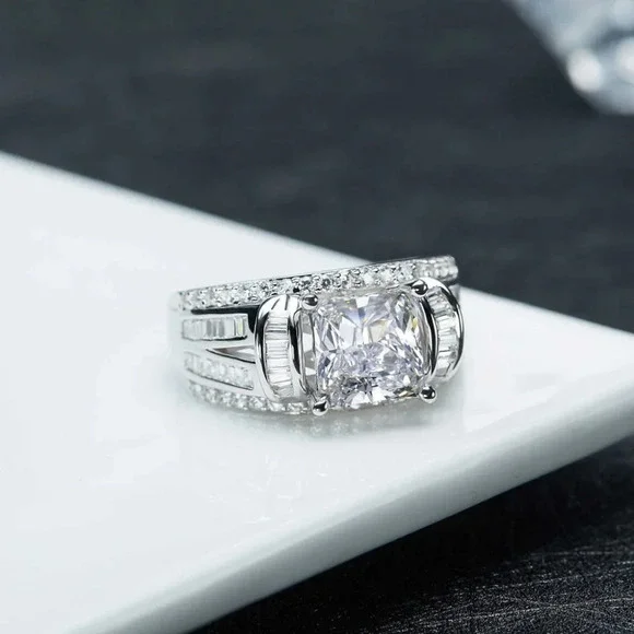 ▶Gorgeous Square CZ Princess Cut Trendy Engagement/Wedding Ring, K989
